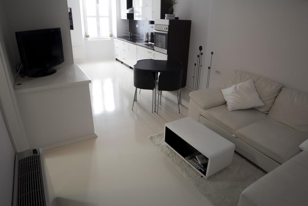 Apartment Via Liberta Piran Buitenkant foto